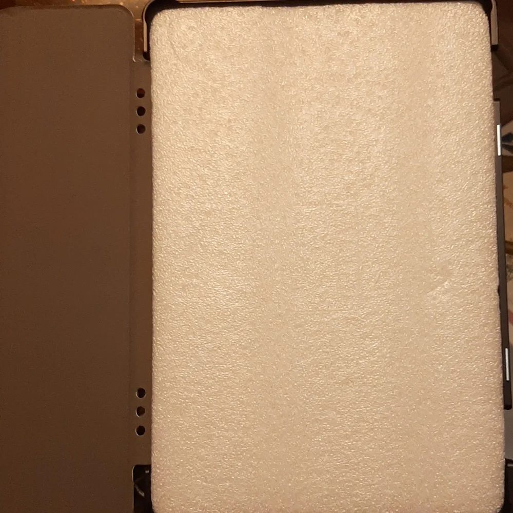 💼Lex Altern Magnetic iPad Cover- Beautiful! Iris Pattern-New without Tags